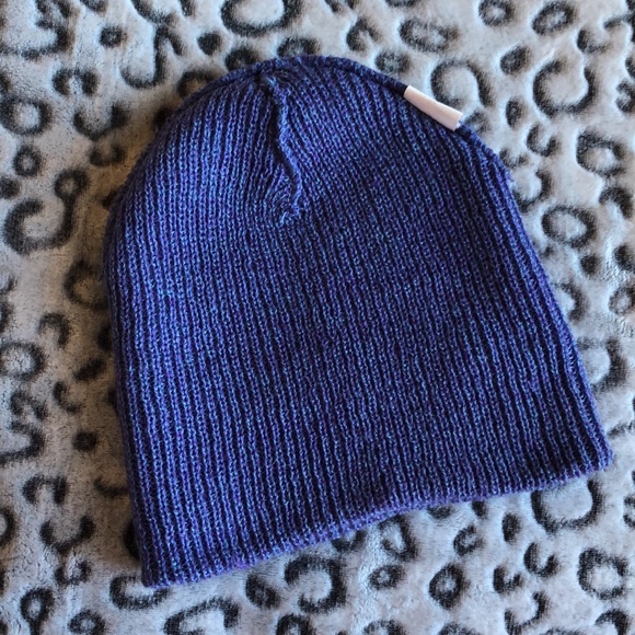 Neff Beanie - Picture 5 of 7